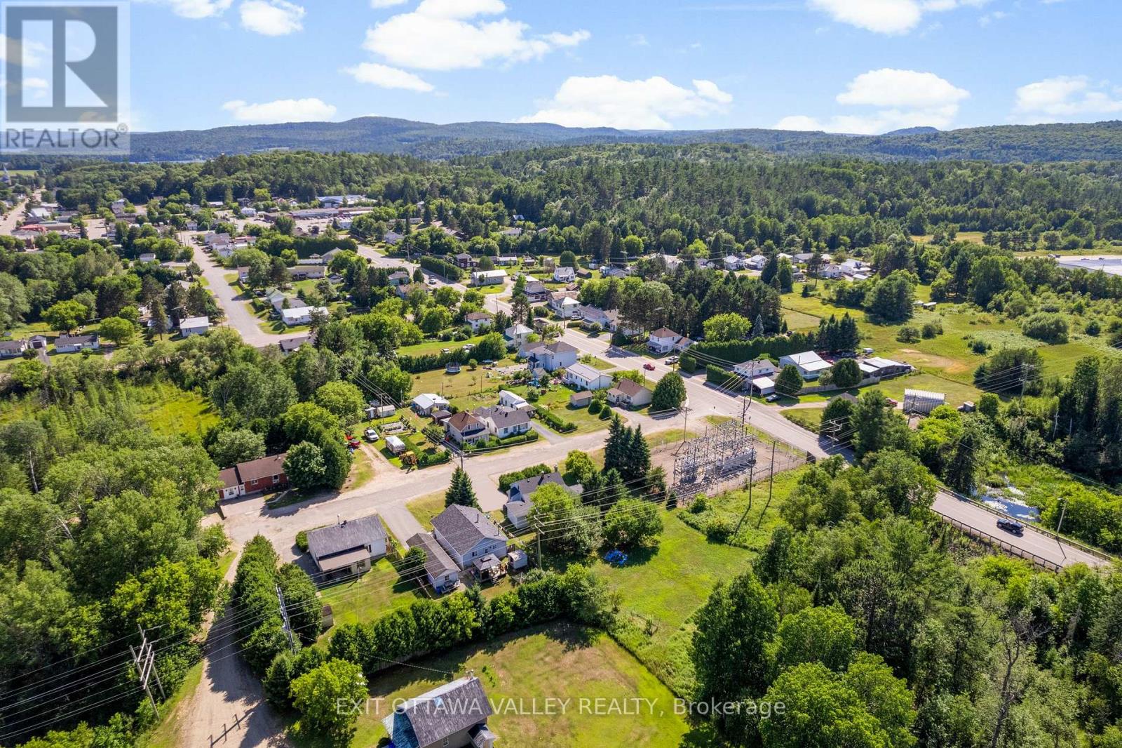15 Philip Street, Madawaska Valley, Ontario  K0J 1B0 - Photo 22 - X12314614