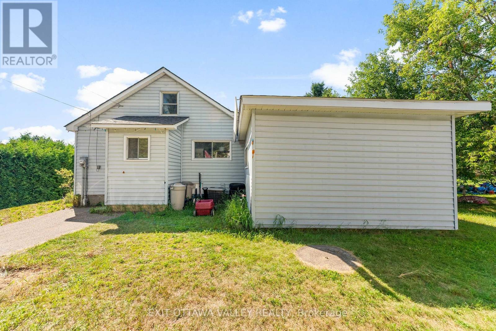 15 Philip Street, Madawaska Valley, Ontario  K0J 1B0 - Photo 26 - X12314614