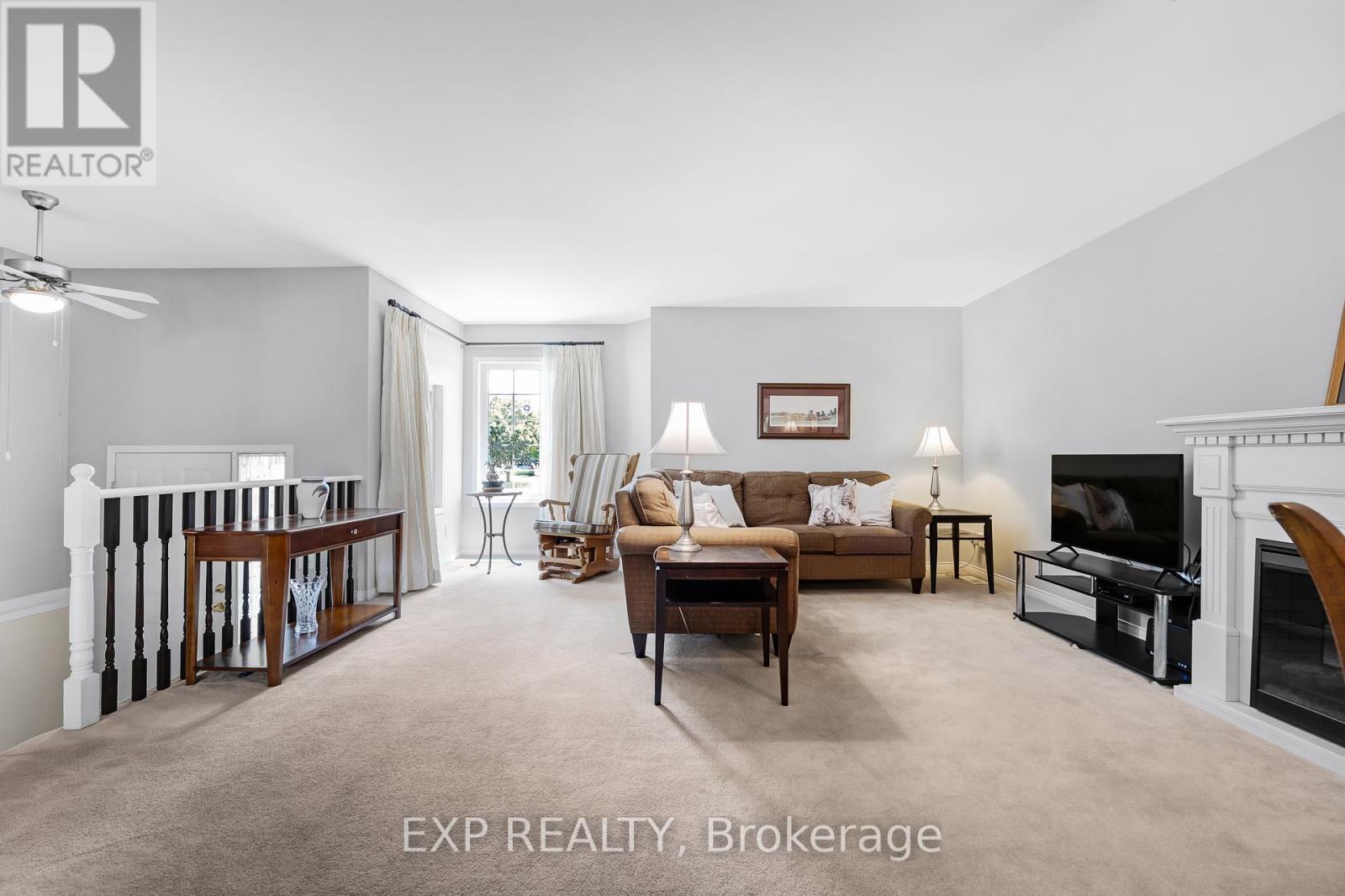 229 Carroll Crescent, Cobourg, Ontario  K9A 5P8 - Photo 6 - X12314517