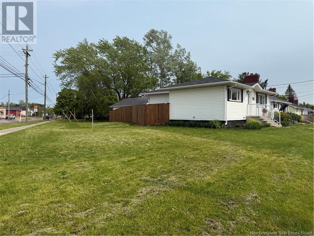 Property at 85 Ninth Street image 2