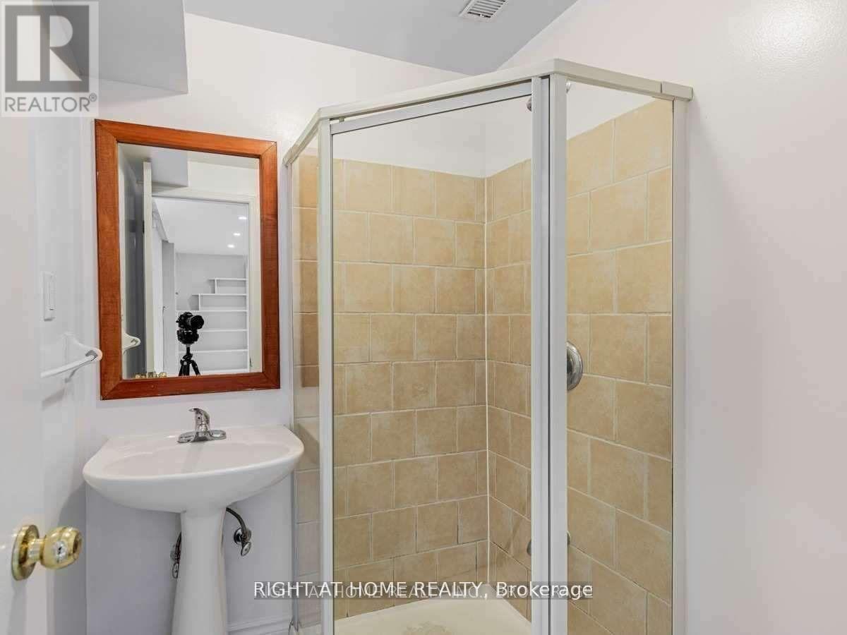 Bsmnt - 289 Churchill Avenue, Toronto, Ontario  M2R 1E5 - Photo 10 - C12181111