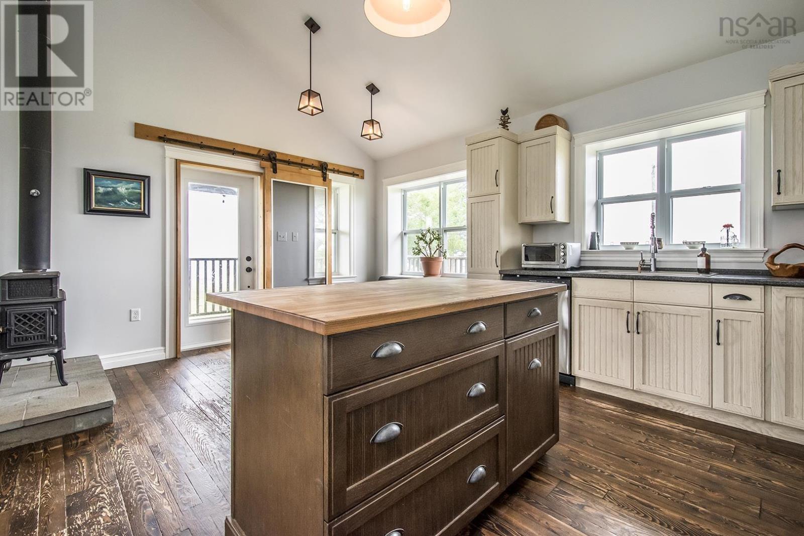 1499 Nollette Beckwith Road, Victoria Harbour, Nova Scotia  B0P 1E0 - Photo 16 - 202519055