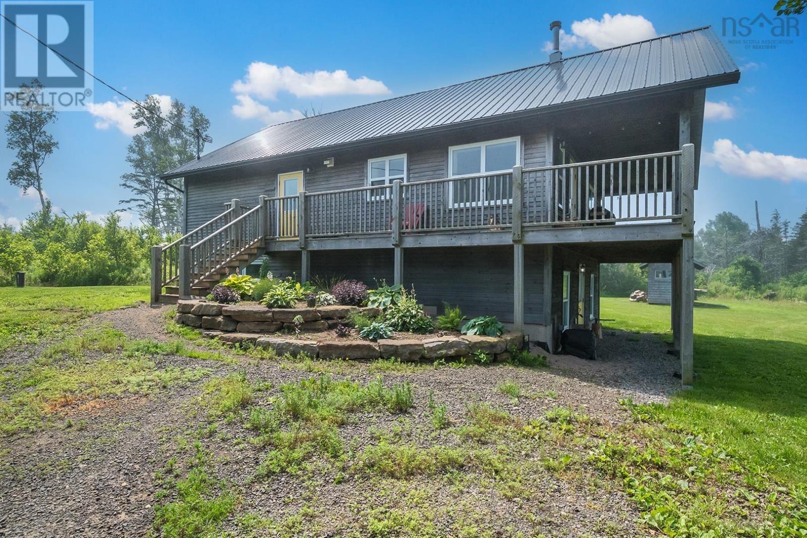 1499 Nollette Beckwith Road, Victoria Harbour, Nova Scotia  B0P 1E0 - Photo 3 - 202519055