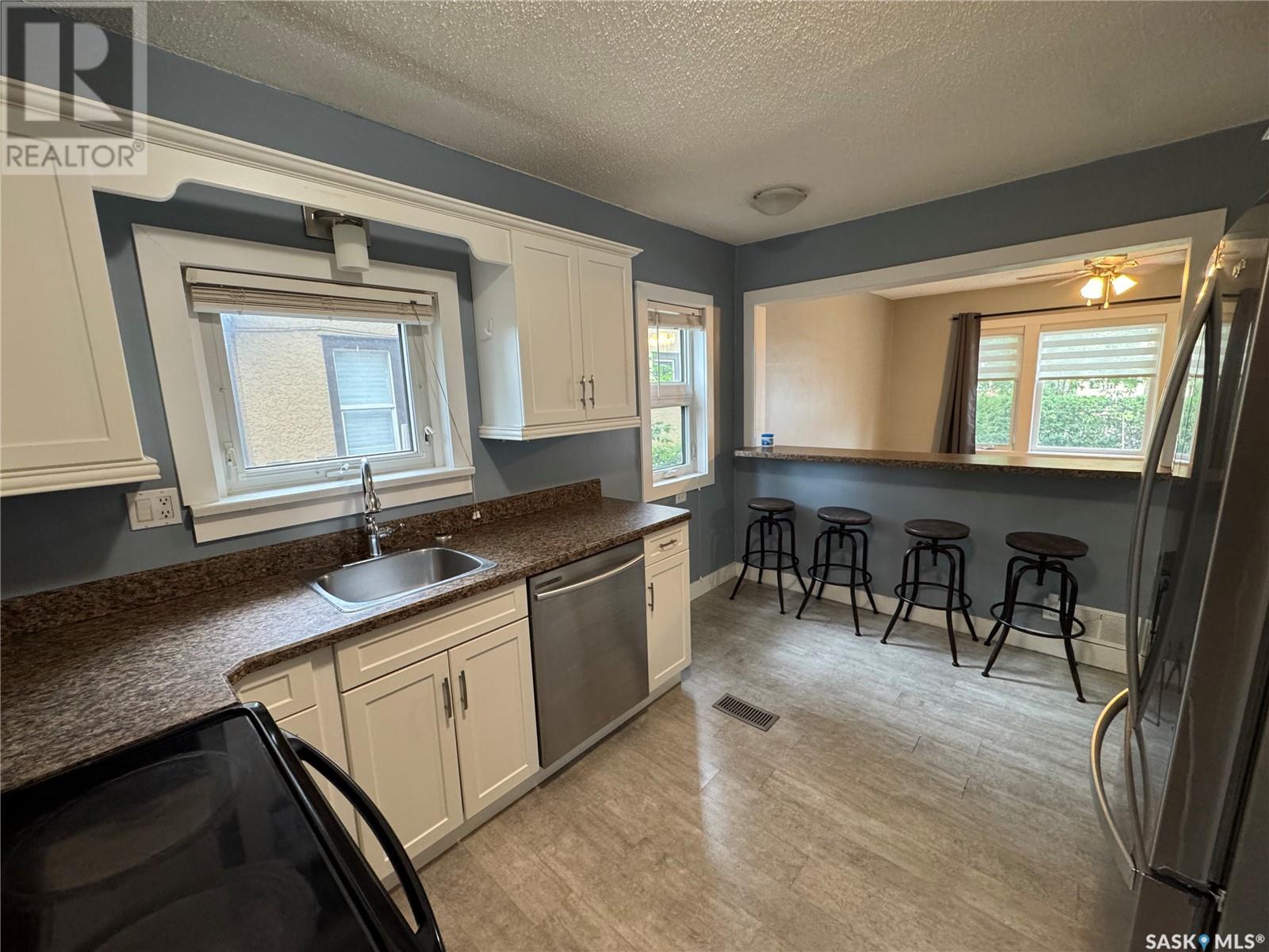 439 Qu'appelle Street, Weyburn, Saskatchewan  S4H 0R3 - Photo 6 - SK014155