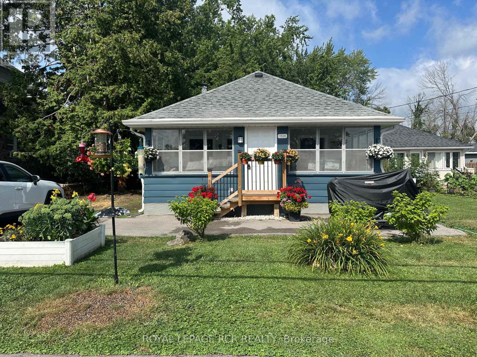 Property at 1526 HOUSTON AVENUE image 2