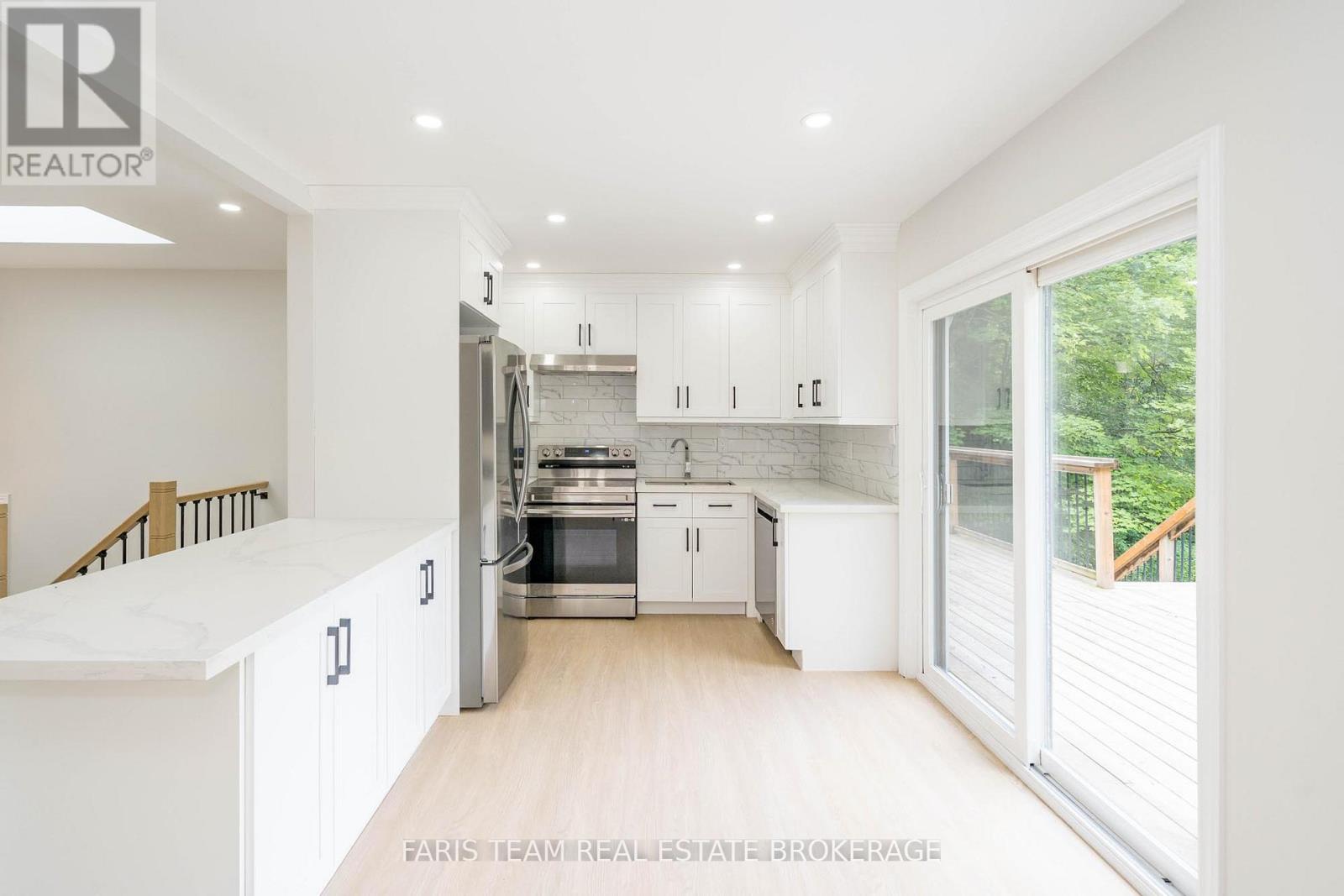 Property at 5127 SEVERN PINES CRESCENT image 4