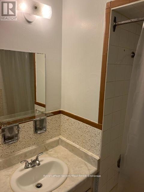 2 - 1746a Eglinton Avenue W, Toronto, Ontario  M6E 2H6 - Photo 12 - W12314600