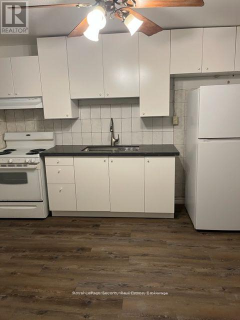 2 - 1746a Eglinton Avenue W, Toronto, Ontario  M6E 2H6 - Photo 3 - W12314600