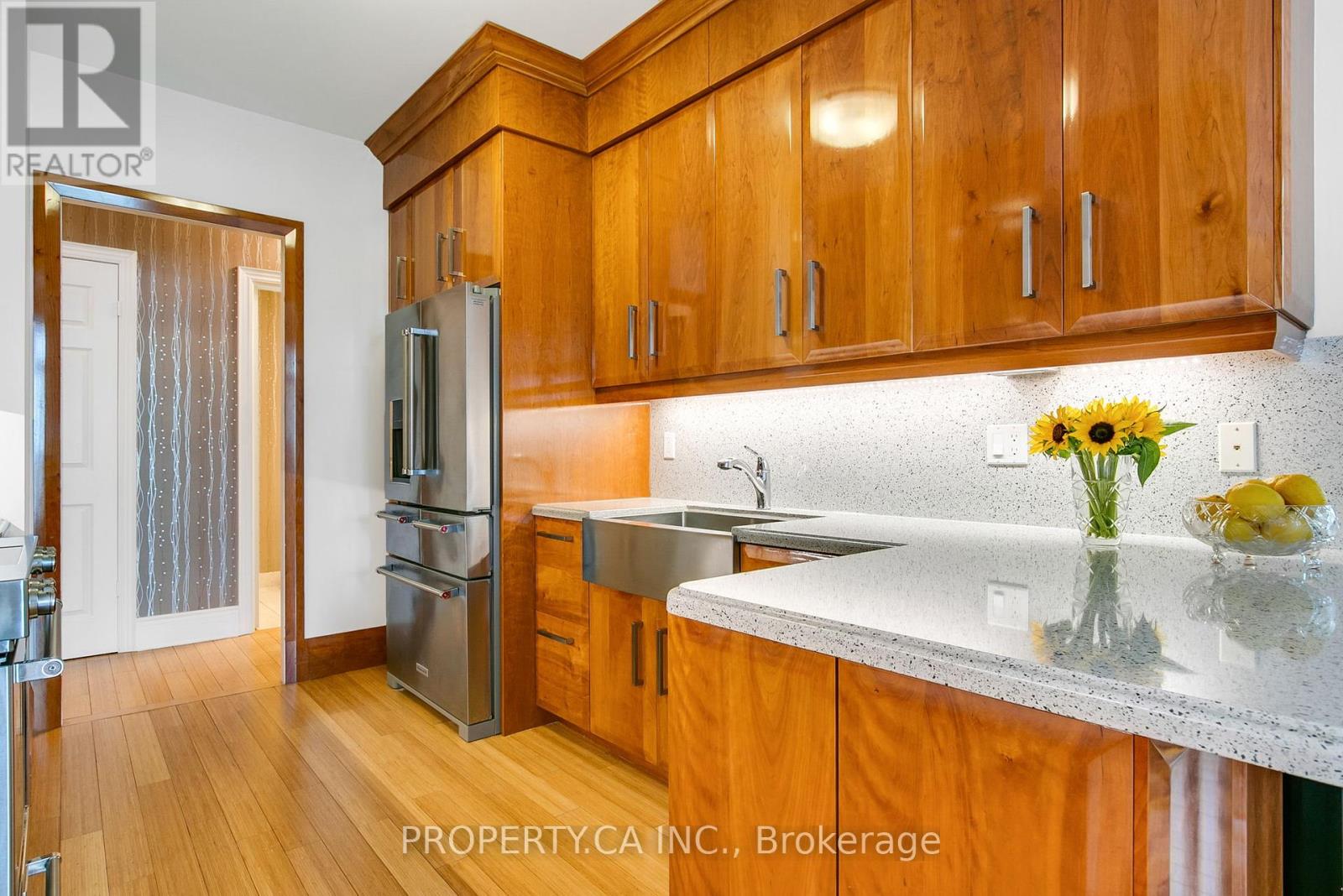 2804 - 3880 Duke Of York Boulevard, Mississauga, Ontario  L5B 4M7 - Photo 16 - W12314647