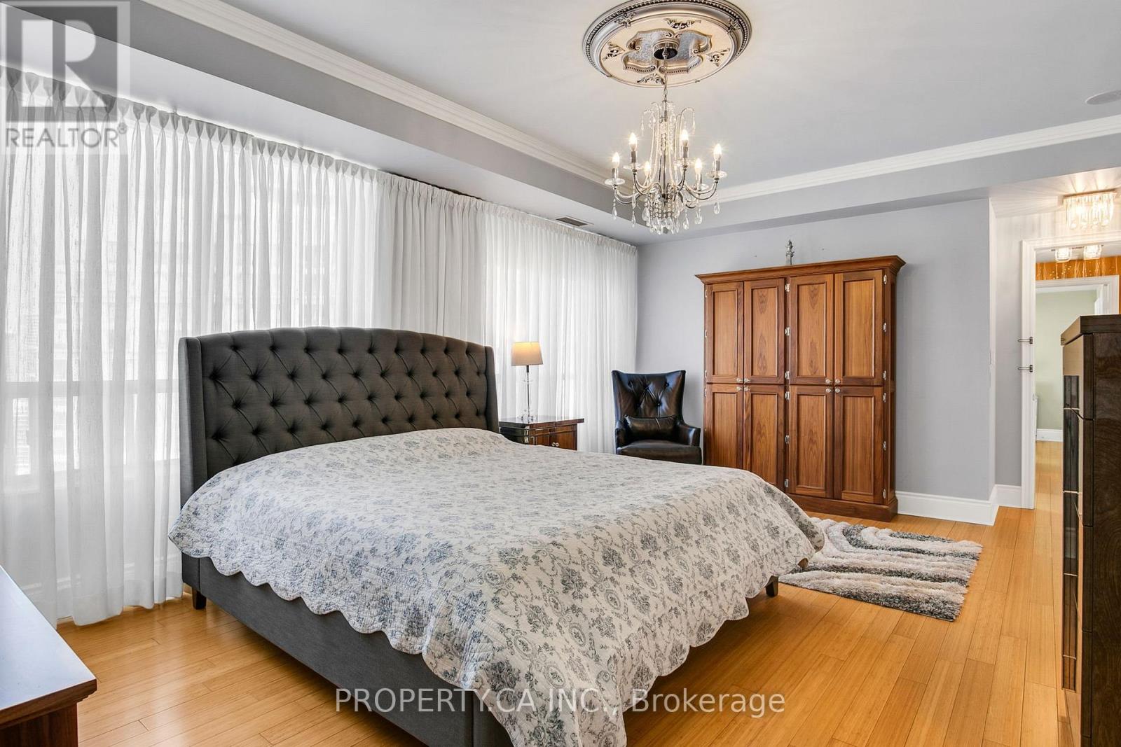 2804 - 3880 Duke Of York Boulevard, Mississauga, Ontario  L5B 4M7 - Photo 22 - W12314647