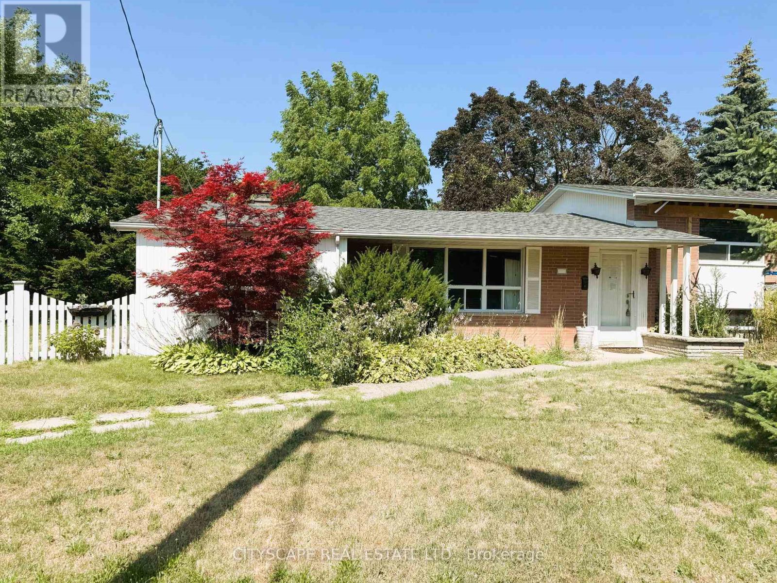 Property at 2231 SIDNEY DRIVE image 4