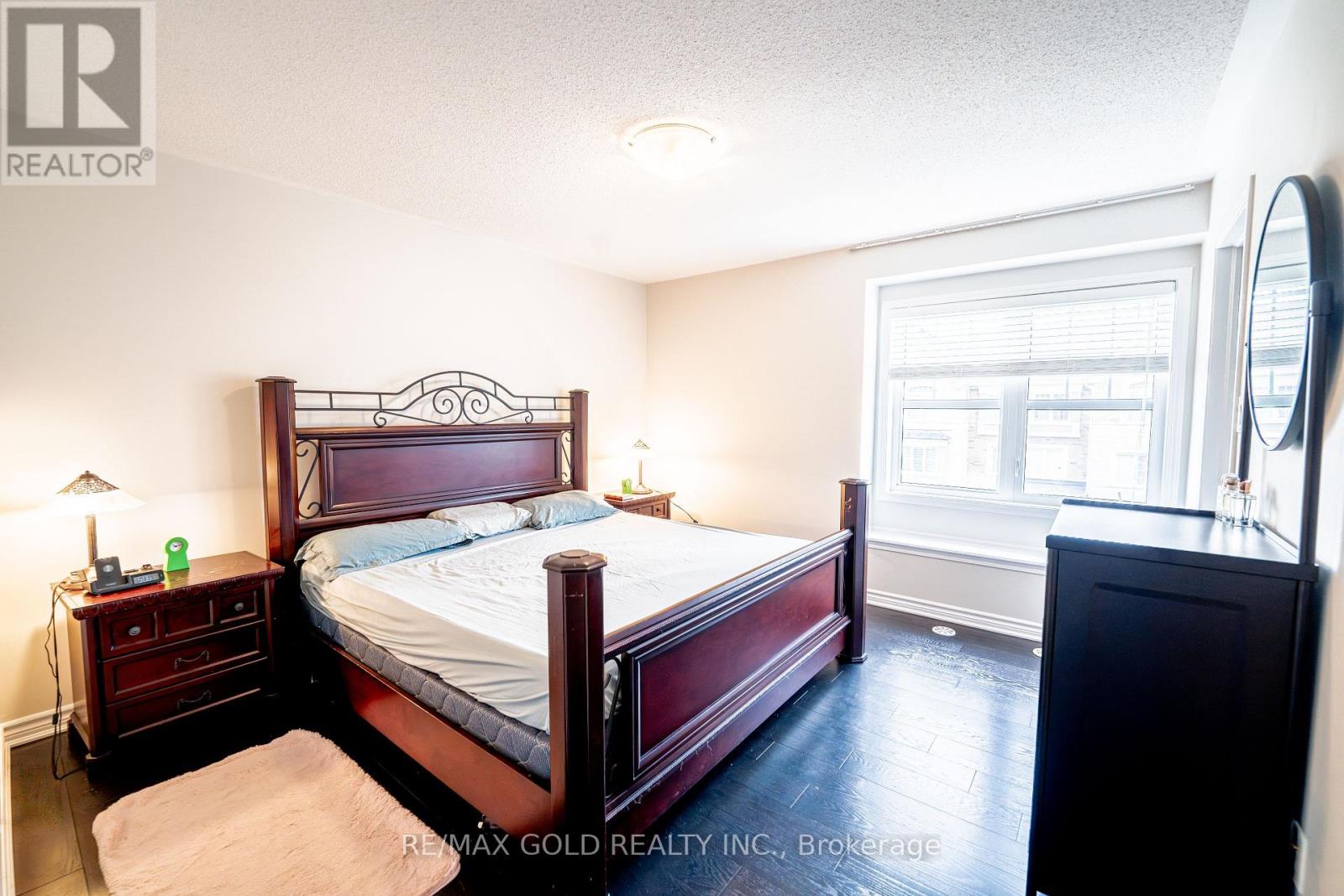 8 Metro Crescent, Brampton, Ontario  L7A 4P2 - Photo 22 - W12314662