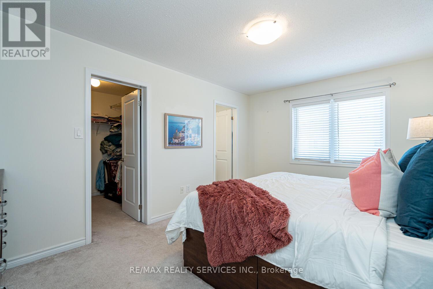 221 Remembrance Road E, Brampton, Ontario  L7A 4P1 - Photo 35 - W12314698