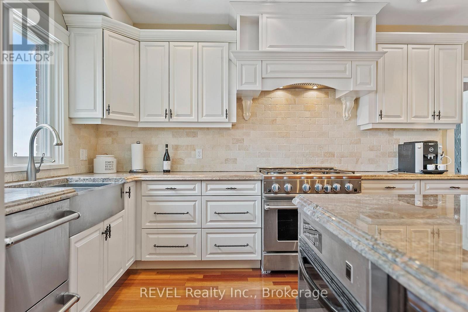 35 Clearview Heights, St. Catharines, Ontario  L2T 2W4 - Photo 13 - X12314737