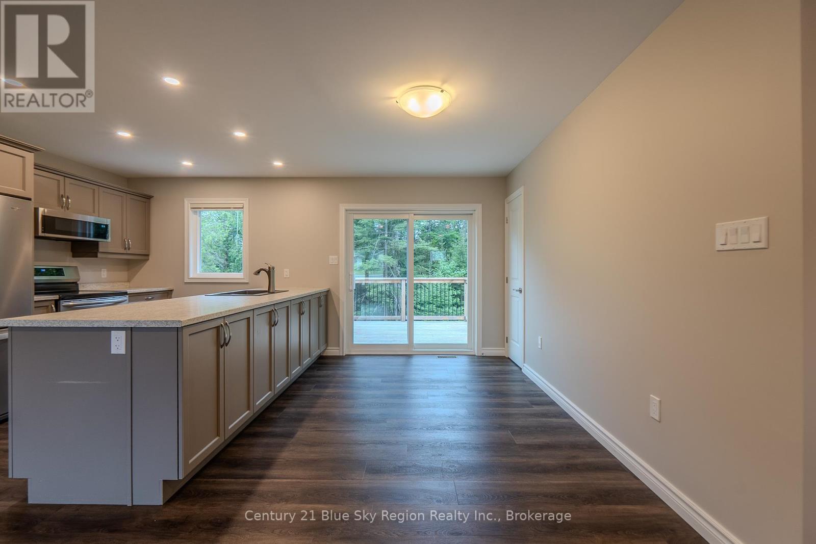177 Carmichael Drive, North Bay, Ontario  P1B 8G2 - Photo 10 - X12314785