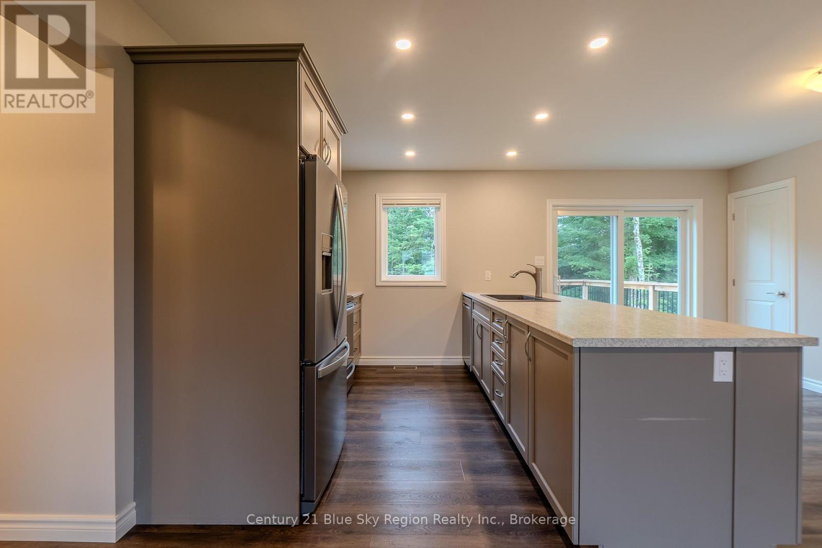 177 Carmichael Drive, North Bay, Ontario  P1B 8G2 - Photo 11 - X12314785
