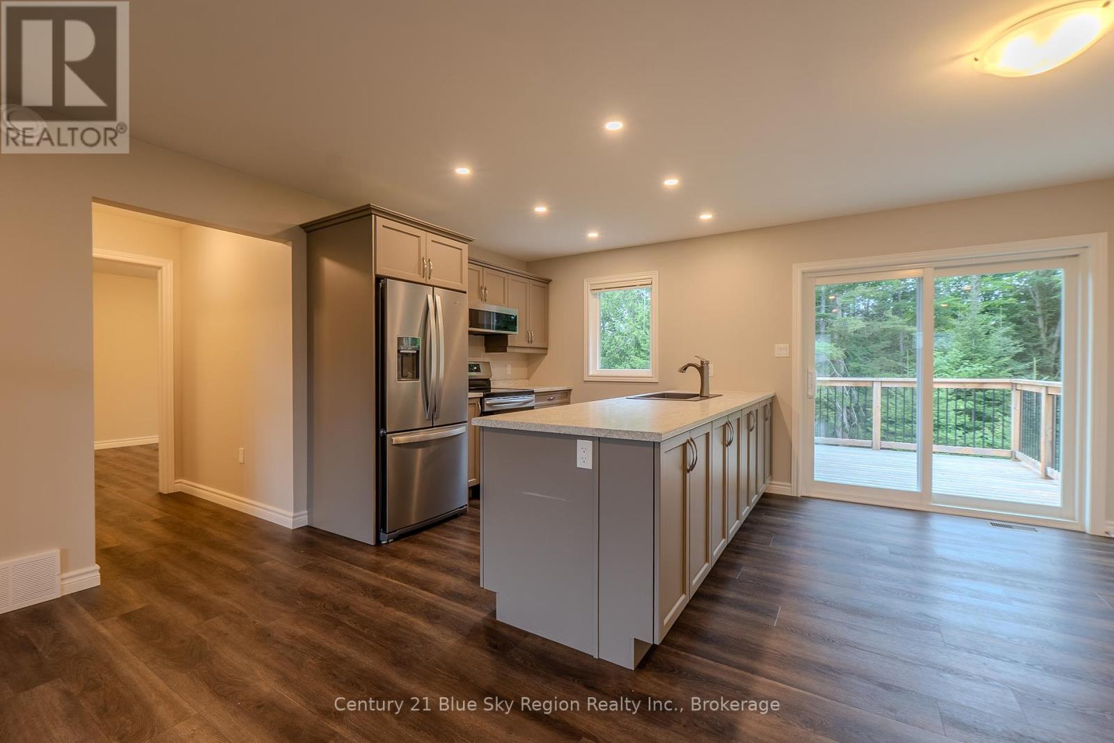 177 Carmichael Drive, North Bay, Ontario  P1B 8G2 - Photo 12 - X12314785