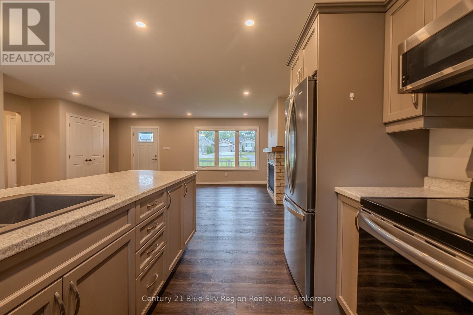 177 Carmichael Drive, North Bay, Ontario  P1B 8G2 - Photo 13 - X12314785