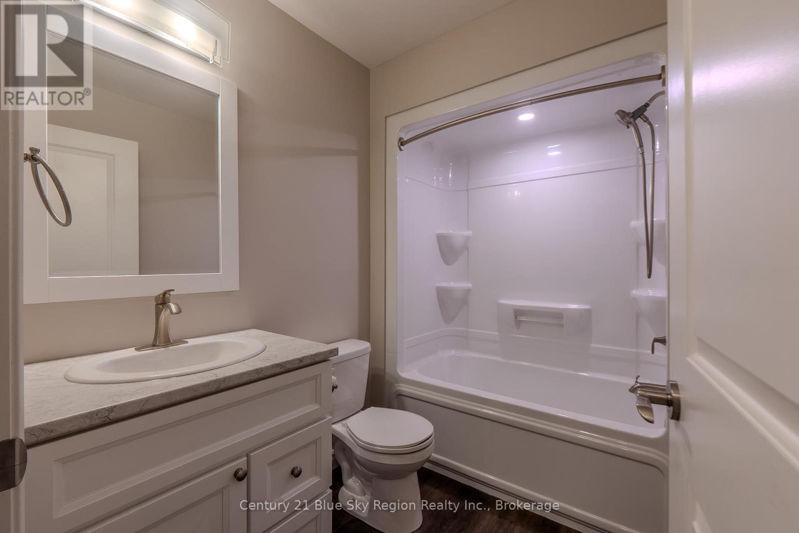 177 Carmichael Drive, North Bay, Ontario  P1B 8G2 - Photo 23 - X12314785