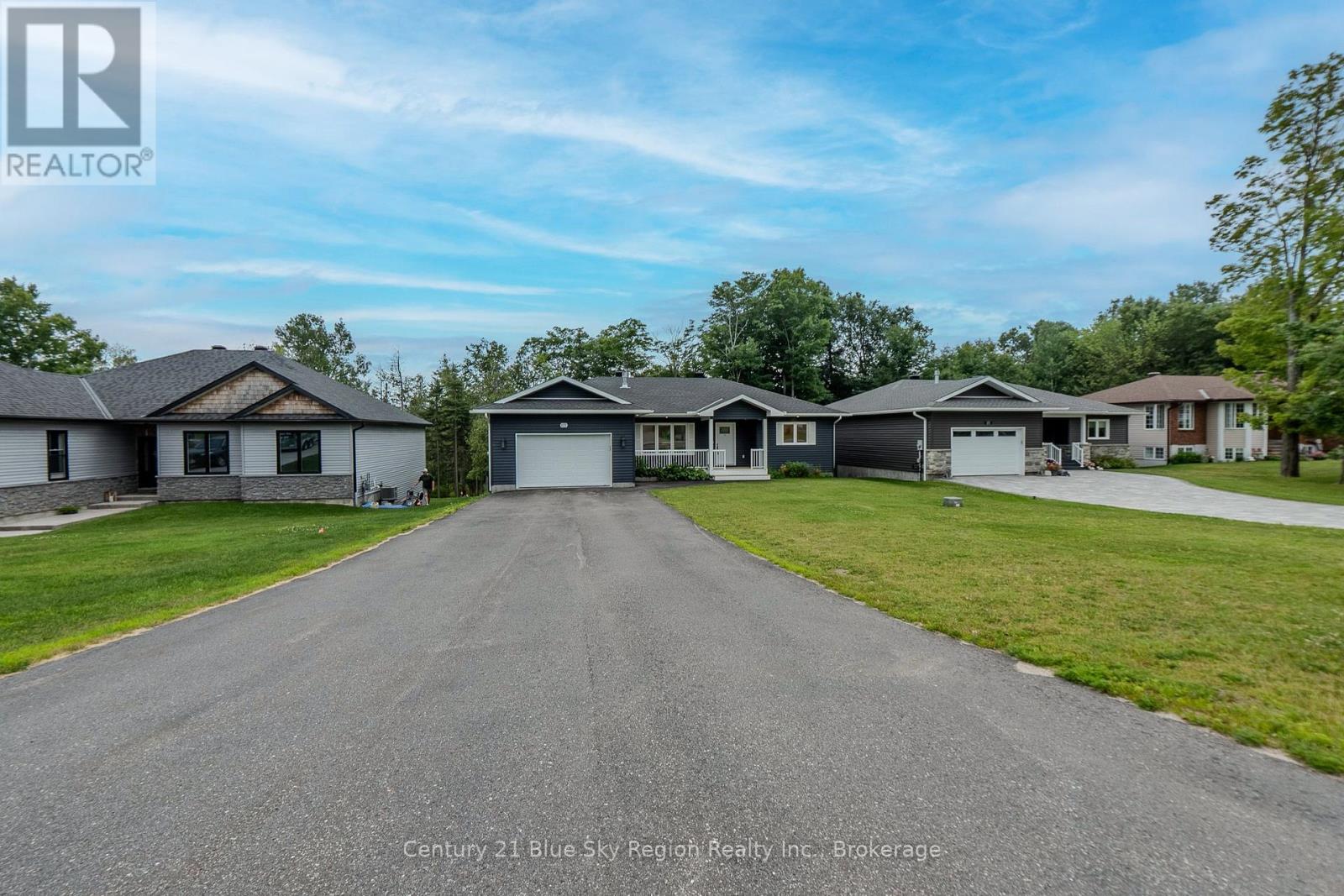 177 Carmichael Drive, North Bay, Ontario  P1B 8G2 - Photo 42 - X12314785