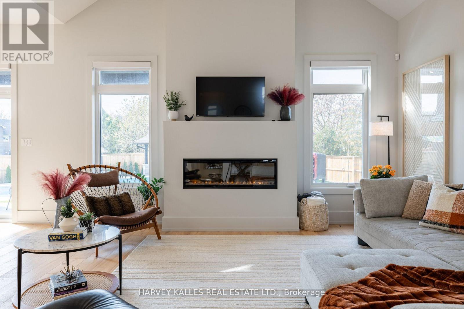 3638 Vosburgh Place N, Lincoln (Lincoln-Jordan/vineland), Ontario  L0R 1G0 - Photo 12 - X12314722