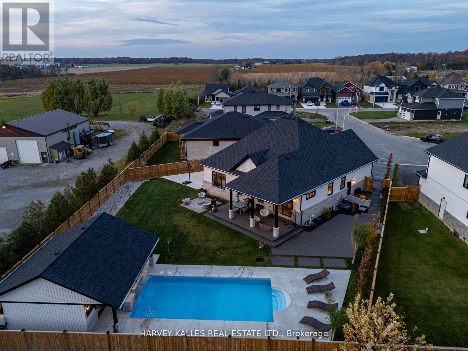 3638 Vosburgh Place N, Lincoln (Lincoln-Jordan/vineland), Ontario  L0R 1G0 - Photo 37 - X12314722
