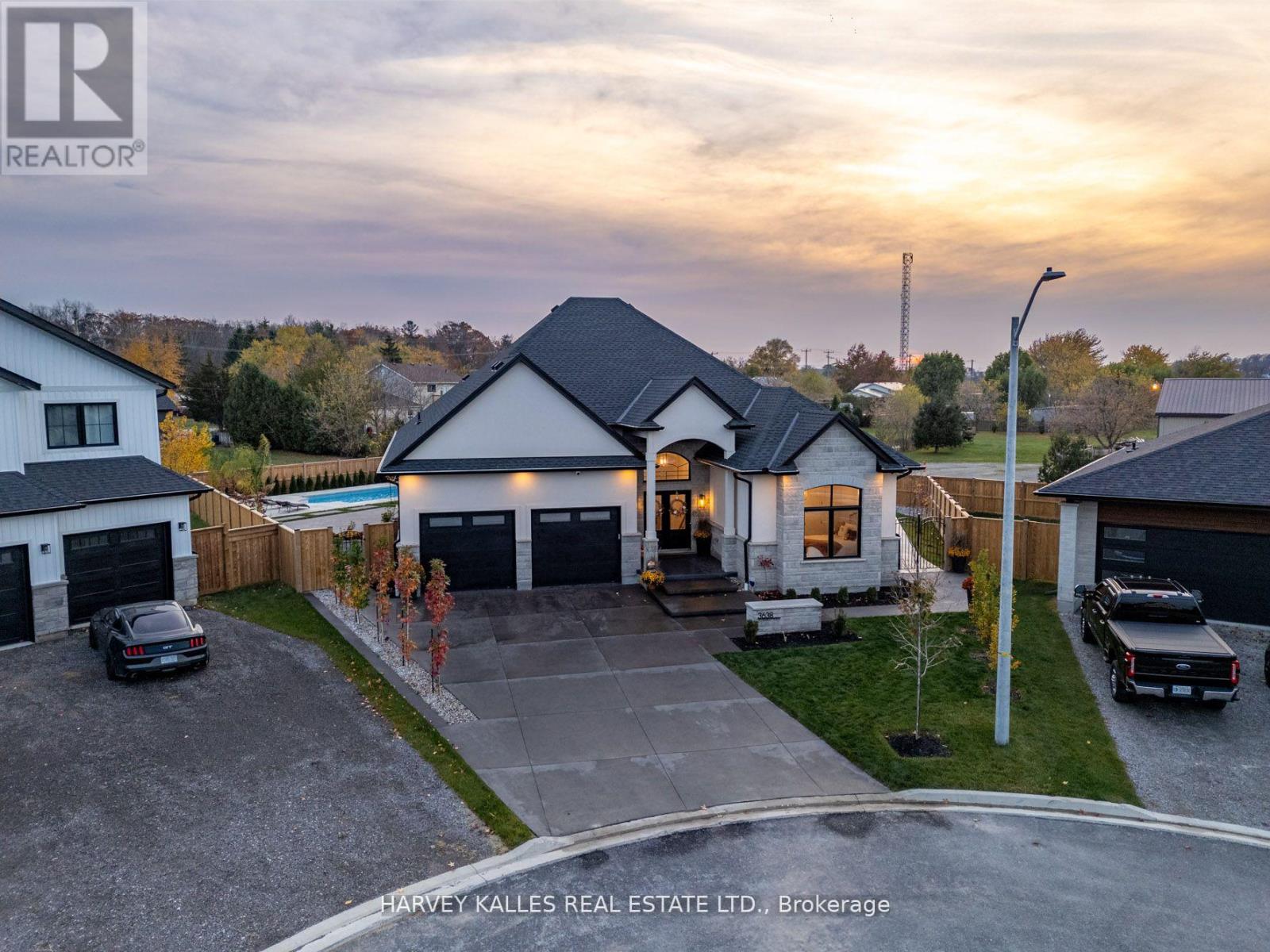 3638 Vosburgh Place N, Lincoln (Lincoln-Jordan/vineland), Ontario  L0R 1G0 - Photo 38 - X12314722