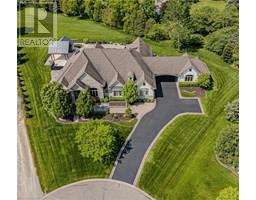 29 WALLACE Court, Brantford, Ontario