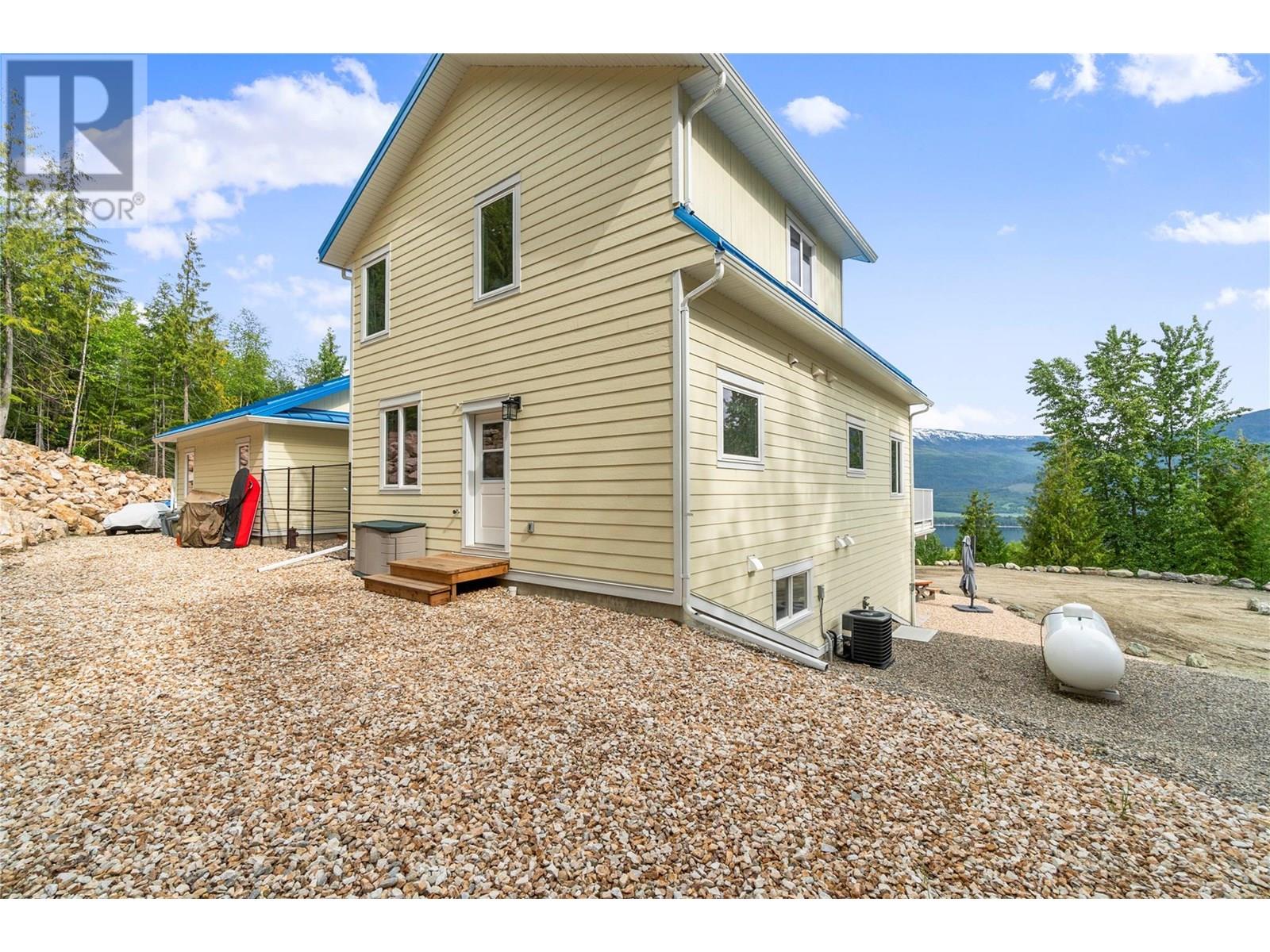 4740 Dogwood Crescent, Eagle Bay, British Columbia  V0E 1T0 - Photo 23 - 10341036