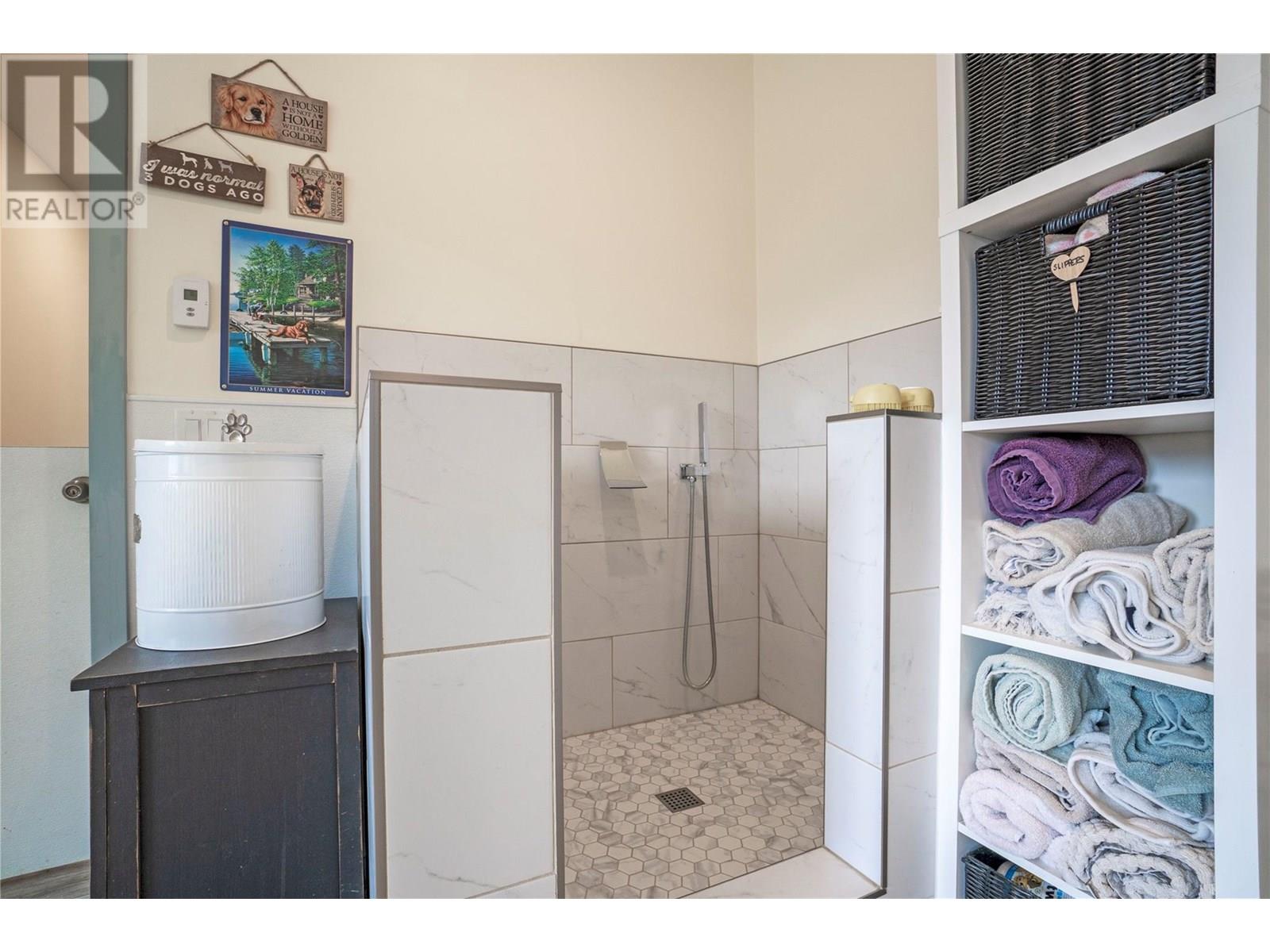 4740 Dogwood Crescent, Eagle Bay, British Columbia  V0E 1T0 - Photo 72 - 10341036