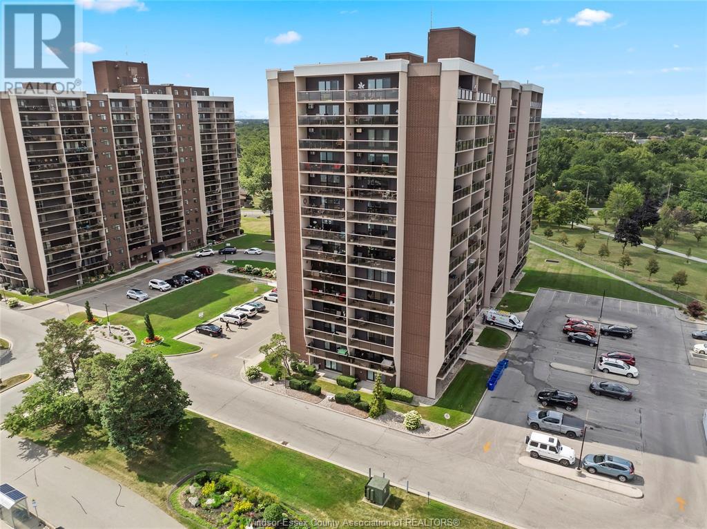 Property at 9099 RIVERSIDE DRIVE East Unit# 410 image 3