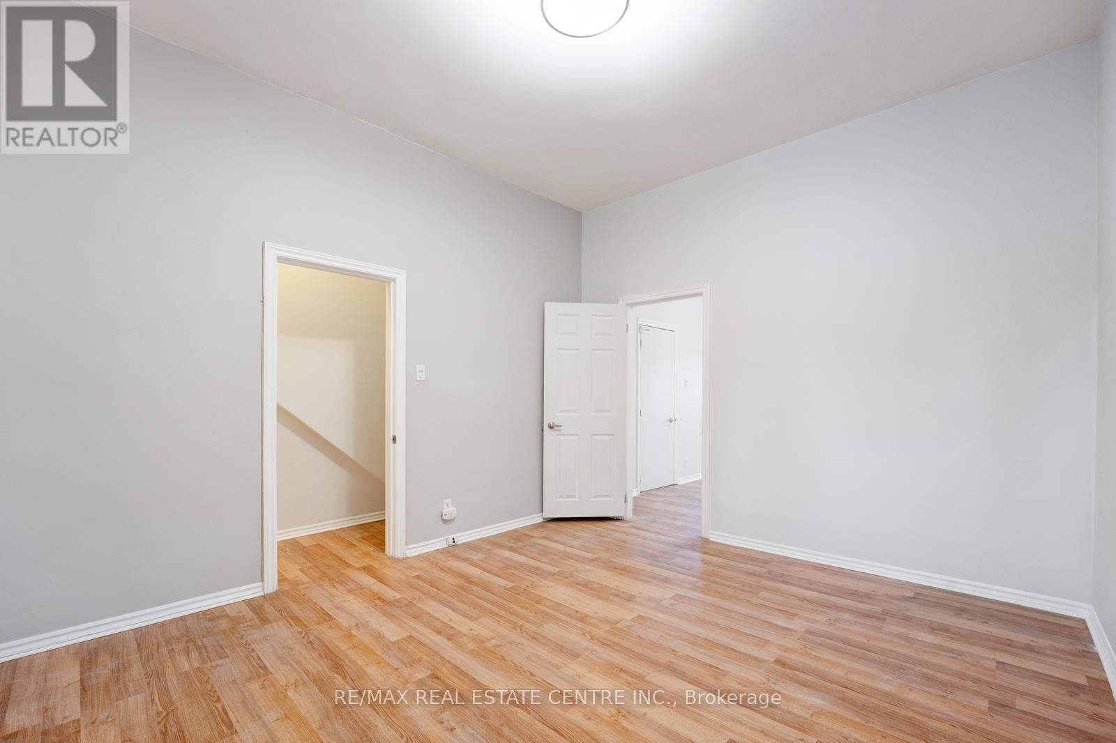 270 Clinton Street, Toronto (Palmerston-Little Italy), Ontario  M6G 2Y6 - Photo 19 - C12314780