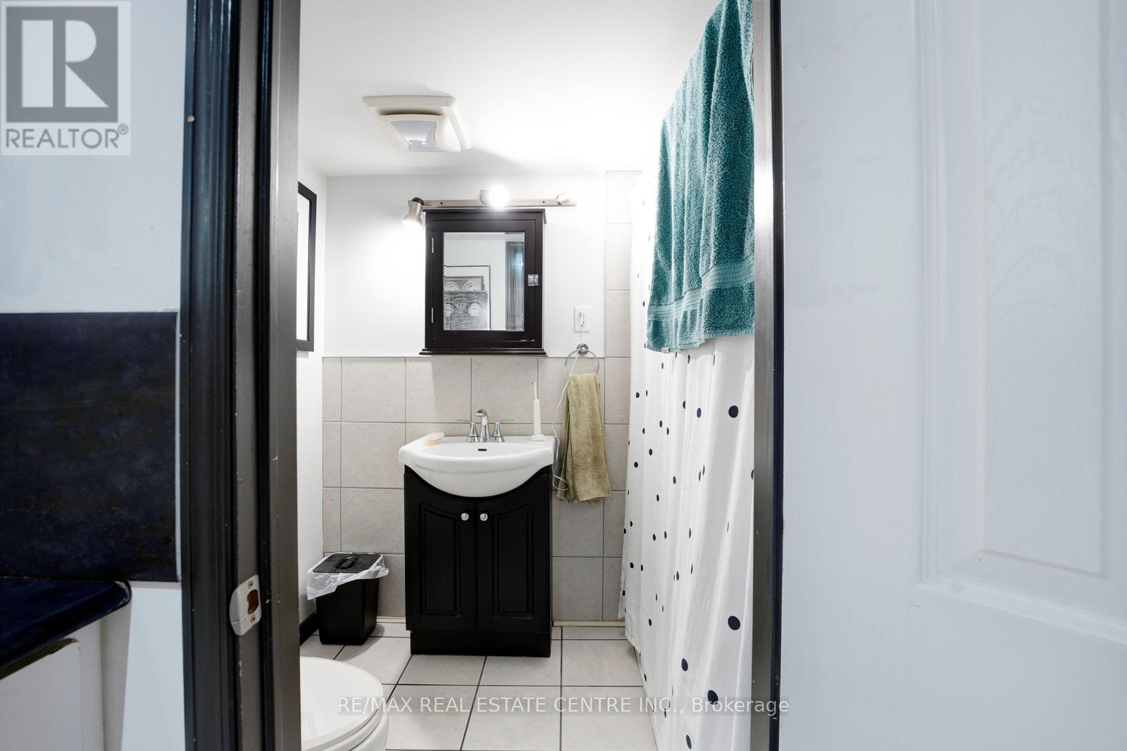 270 Clinton Street, Toronto (Palmerston-Little Italy), Ontario  M6G 2Y6 - Photo 35 - C12314780