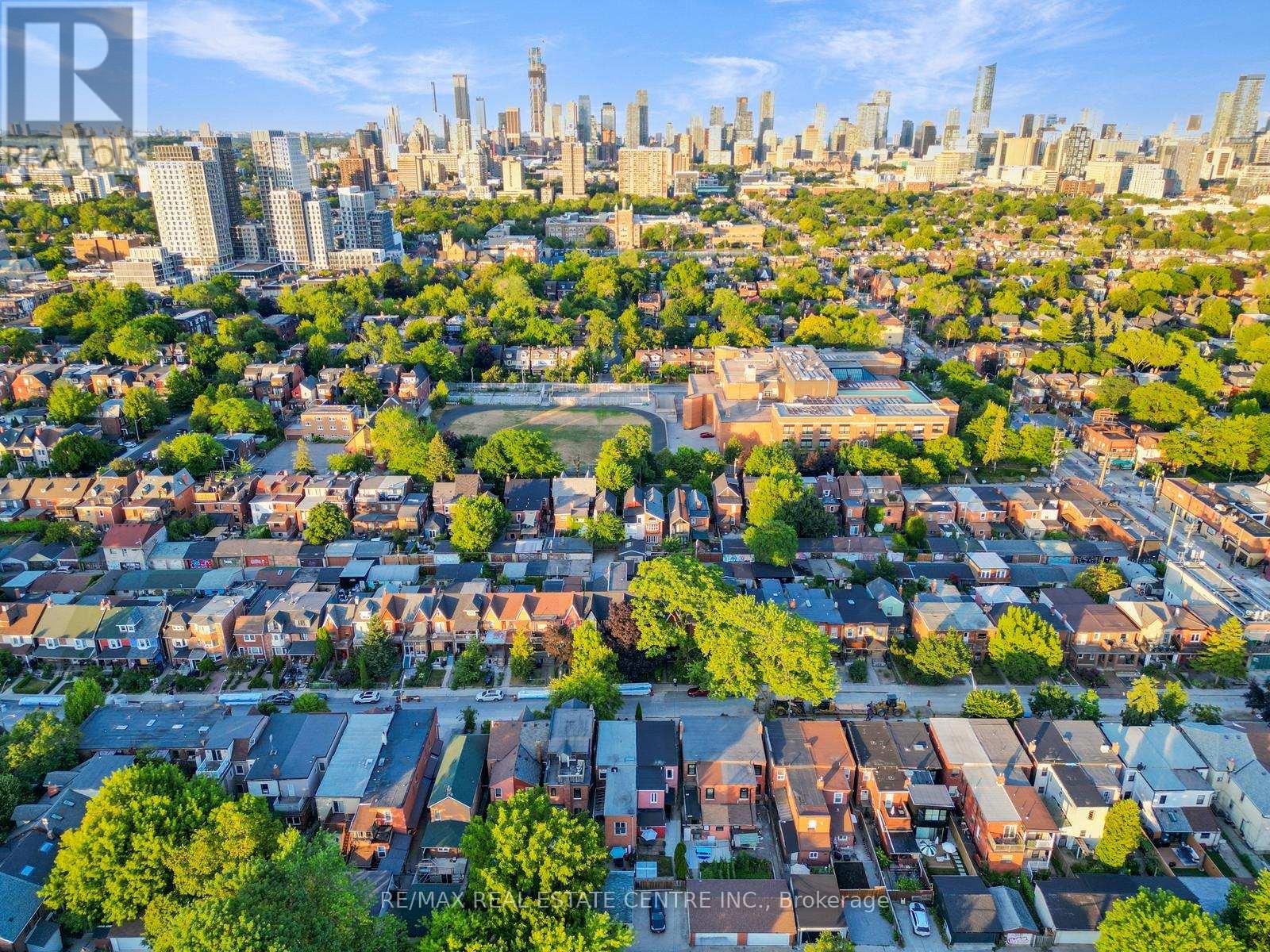 270 Clinton Street, Toronto (Palmerston-Little Italy), Ontario  M6G 2Y6 - Photo 42 - C12314780