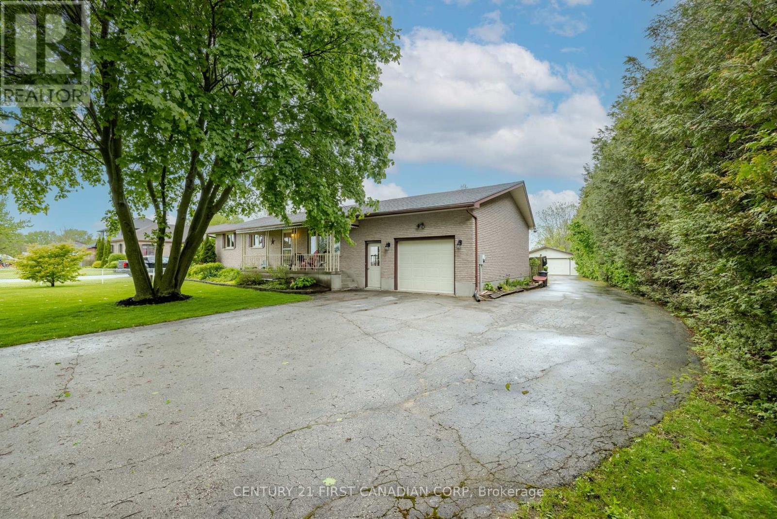 9776 Tower Road, Central Elgin, Ontario  N5P 3S7 - Photo 5 - X12314825