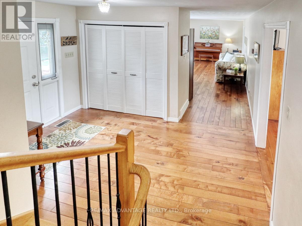 17248 Wyton Drive, Thames Centre, Ontario  N0M 2P0 - Photo 16 - X12314844