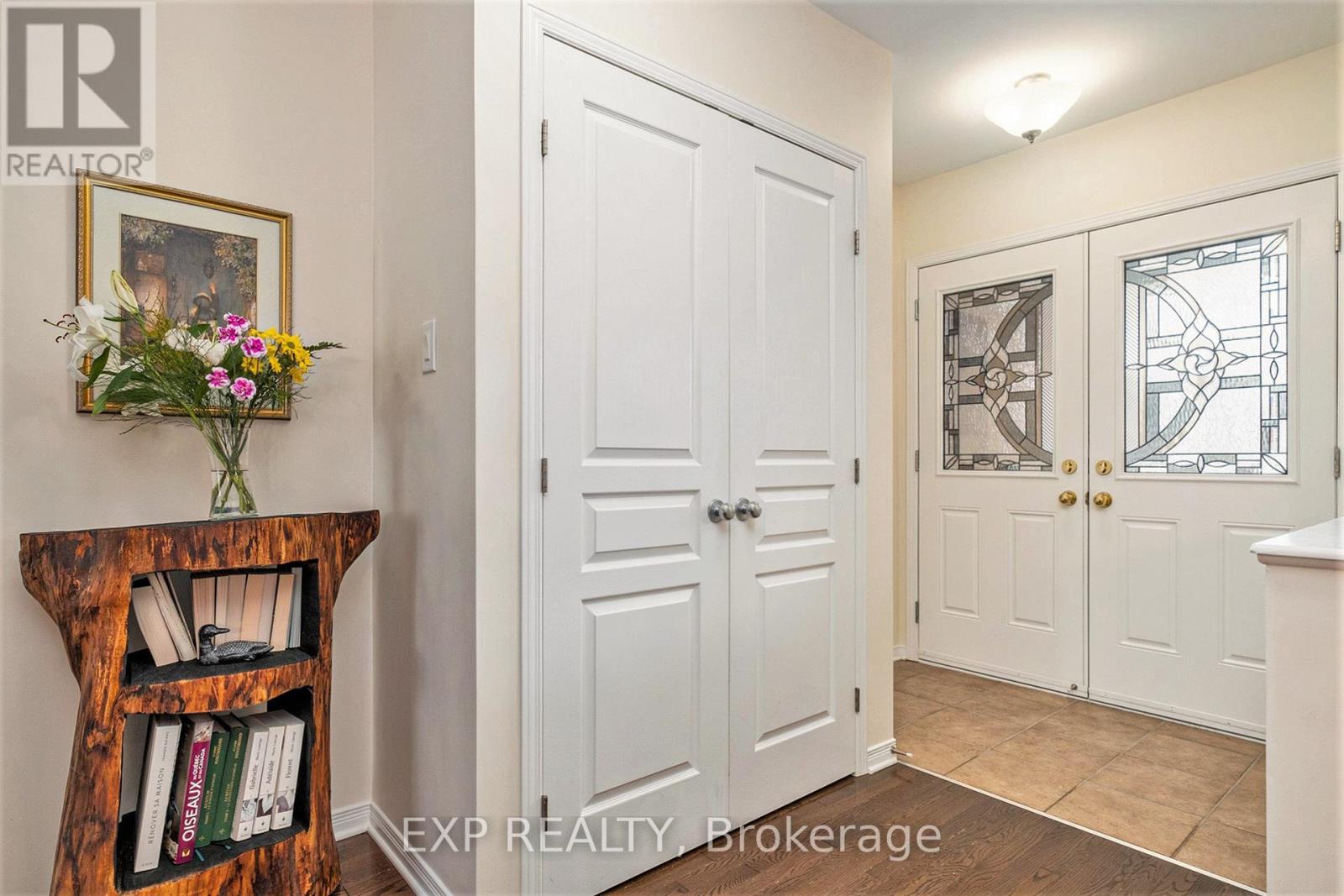 Property at 313 WILD IRIS AVENUE image 4