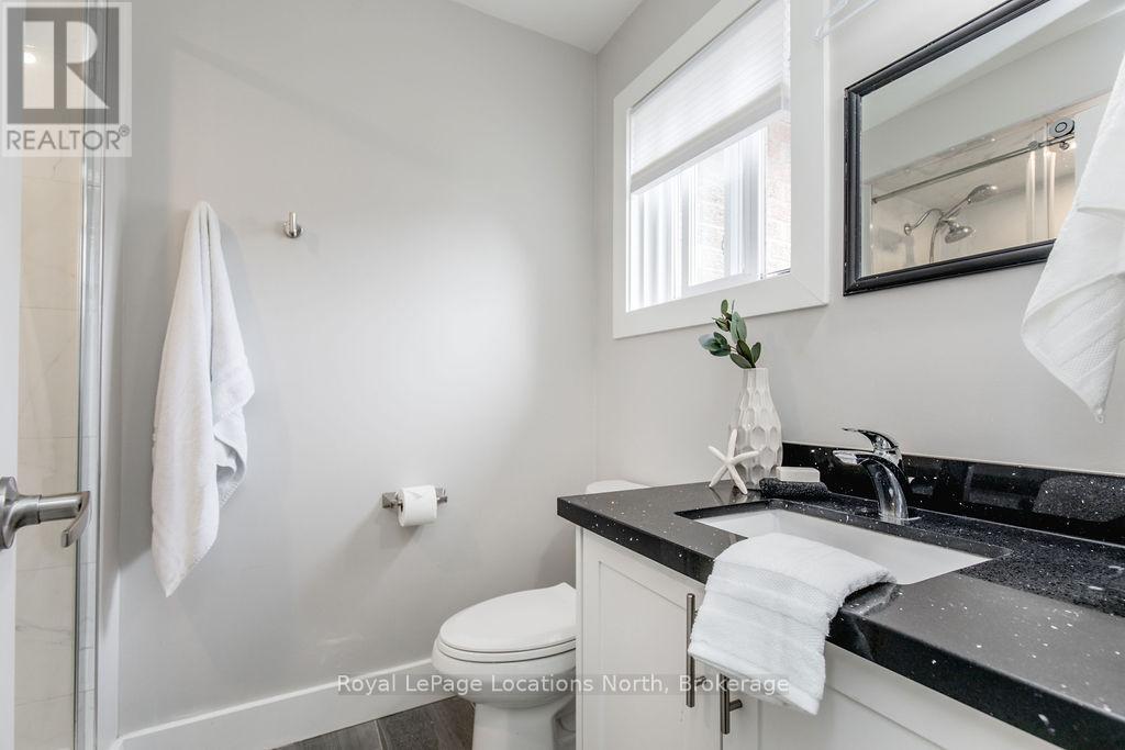 1 Timberland Crescent, Wasaga Beach, Ontario  L9Z 1G7 - Photo 17 - S12314927