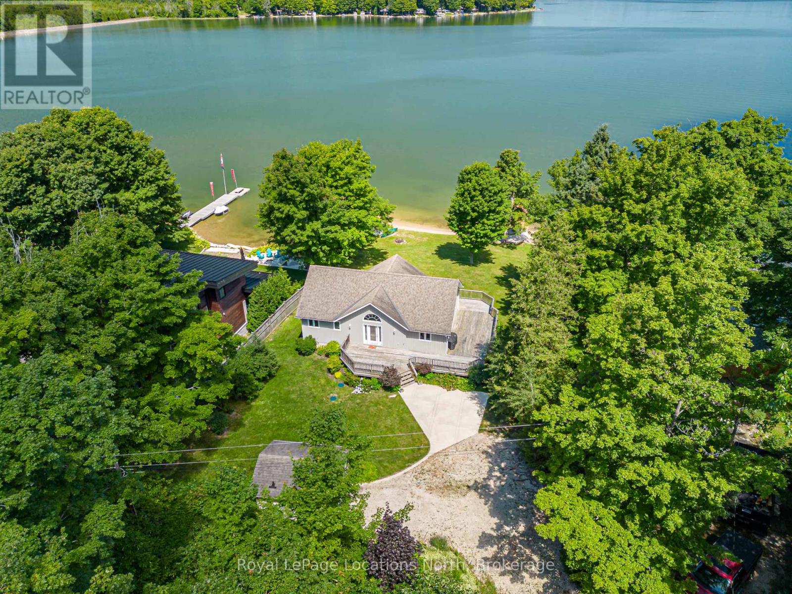 115 South Shores Road, Grey Highlands, Ontario  N0C 1E0 - Photo 9 - X12314863