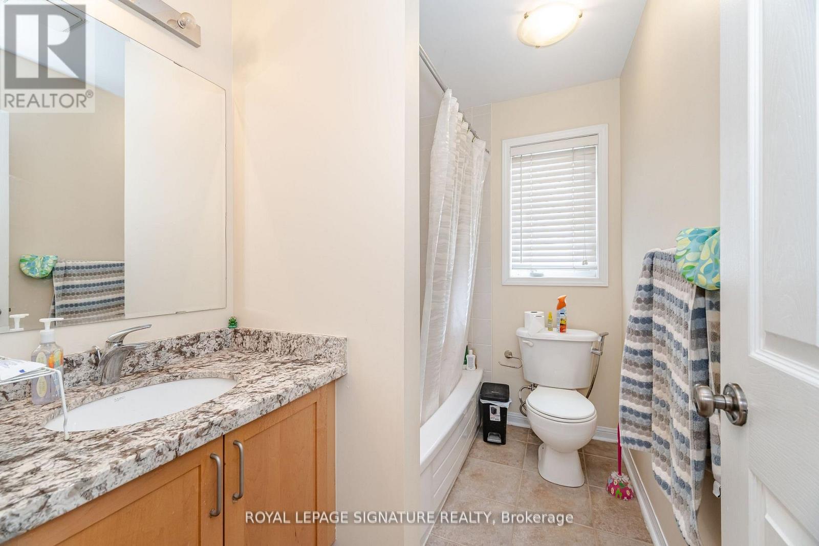 21 Alboreto Way, Brampton, Ontario  L6X 0N5 - Photo 12 - W12314743