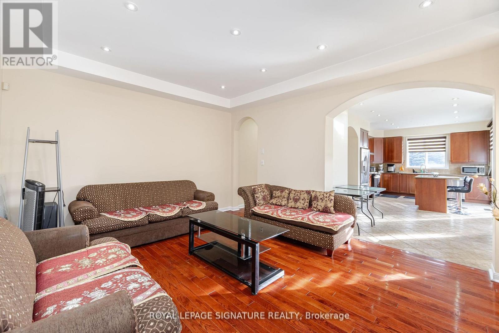 21 Alboreto Way, Brampton, Ontario  L6X 0N5 - Photo 27 - W12314743