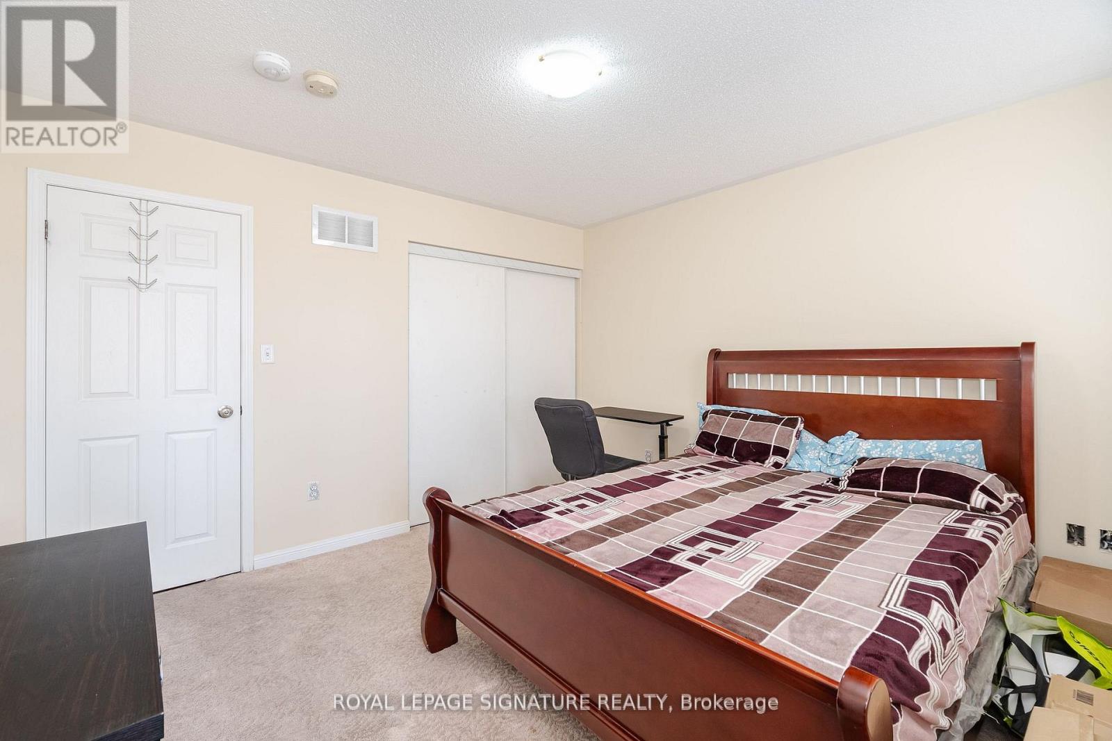 21 Alboreto Way, Brampton, Ontario  L6X 0N5 - Photo 7 - W12314743