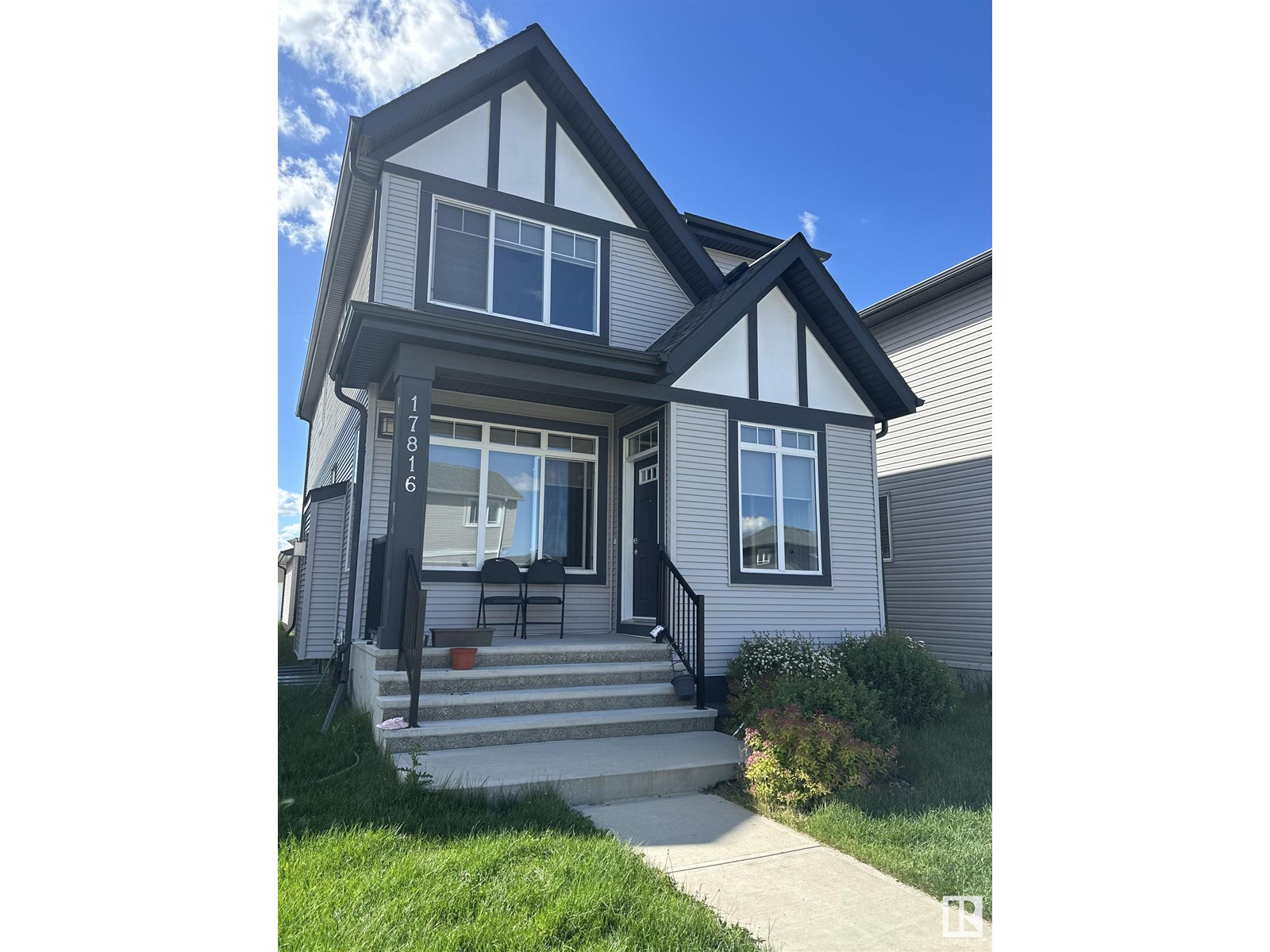 Property at 17816 59 ST NW image 1