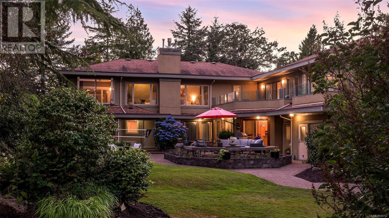 2895 Lansdowne Rd, Oak Bay, British Columbia  V8R 3P8 - Photo 4 - 1008752