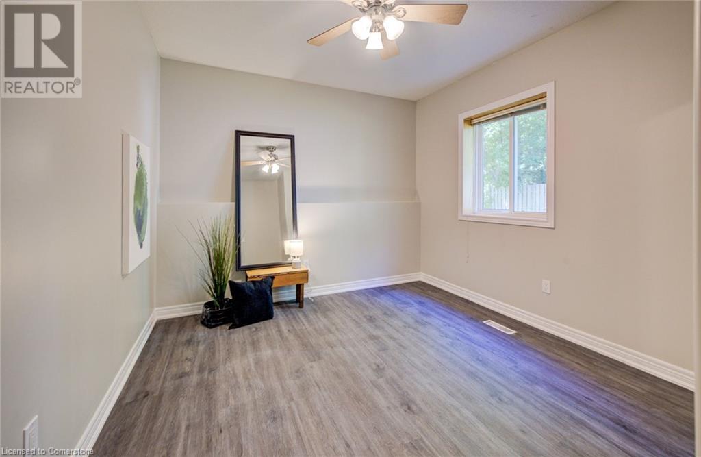 2 Smetana Drive, Kitchener, Ontario  N2B 3B8 - Photo 35 - 40755192