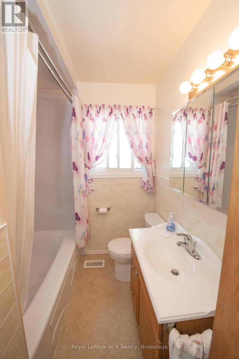 258 Birmingham Street W, Wellington North, Ontario  N0G 2L1 - Photo 24 - X12314655