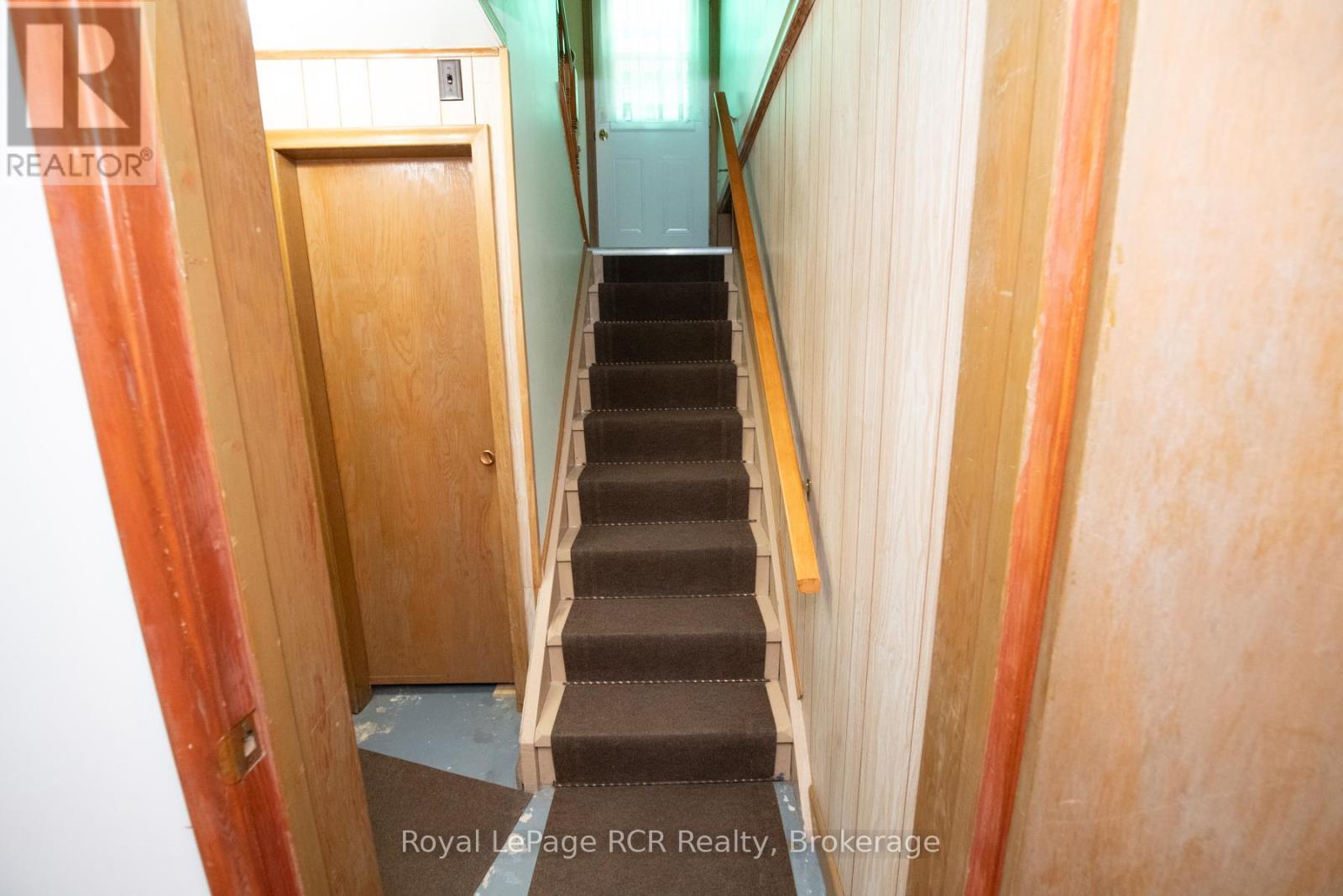258 Birmingham Street W, Wellington North, Ontario  N0G 2L1 - Photo 39 - X12314655