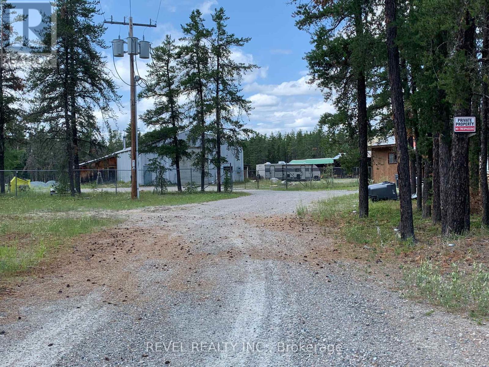 5615 MUNICIPAL ROAD, Iroquois Falls, Ontario