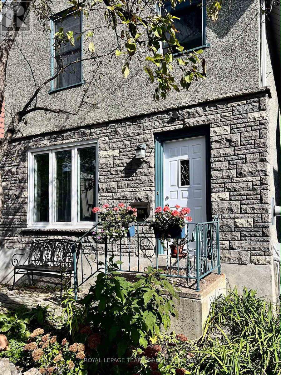 Property at 167 DRUMMOND STREET image 2