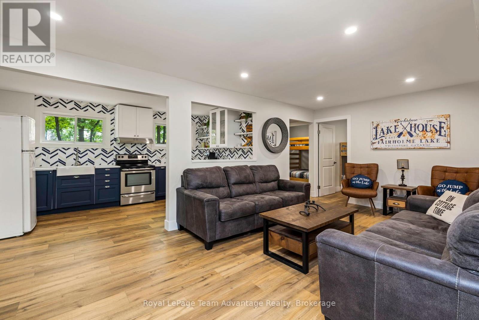 40 Fairholme Lake Road, Whitestone, Ontario  P0A 1G0 - Photo 10 - X12314994
